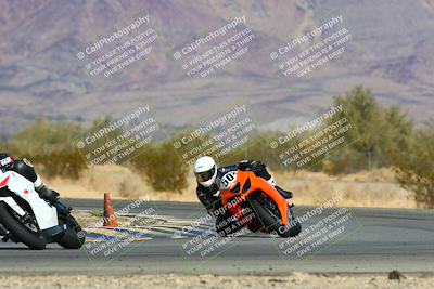 media/Jan-16-2022-CVMA (Sun) [[7f3d92989d]]/Race 2 Supersport Middleweight/